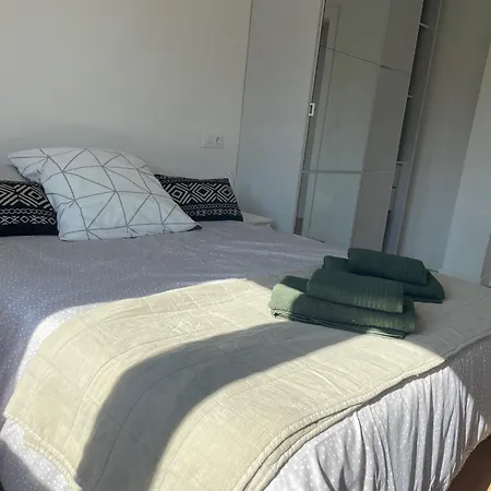Piso Cerca De La Playa * Santander